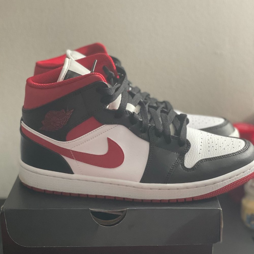 Jordan Retro 1s & 13